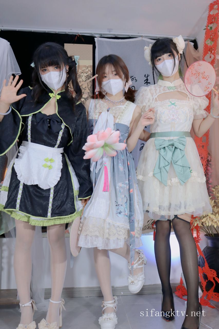 Miao喵酱x小简x奶糊-2024大型三人春晚限定-裸舞才艺-02-16