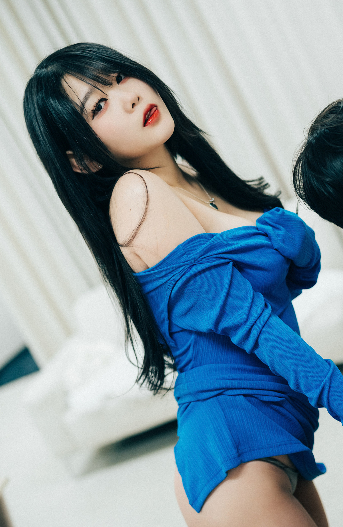 ZIAKwon-권지아-Loozy-8216Adult-Hair-Shop8217-Set01-08-11