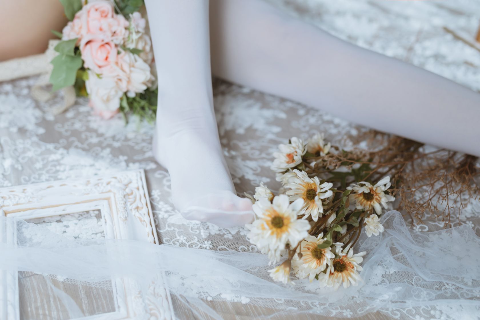 封疆疆v---纯欲连体衣-40P-470MB-03-08