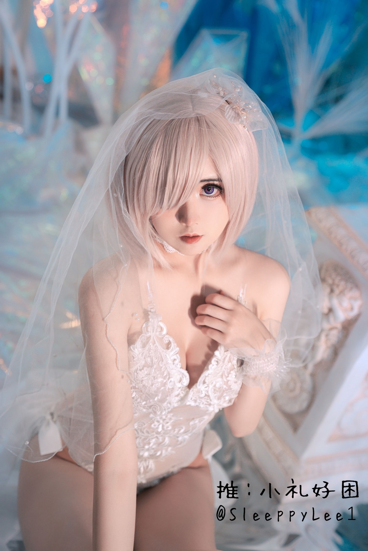 Coser-小礼好困-FGO-玛修-礼服3-08-18-2