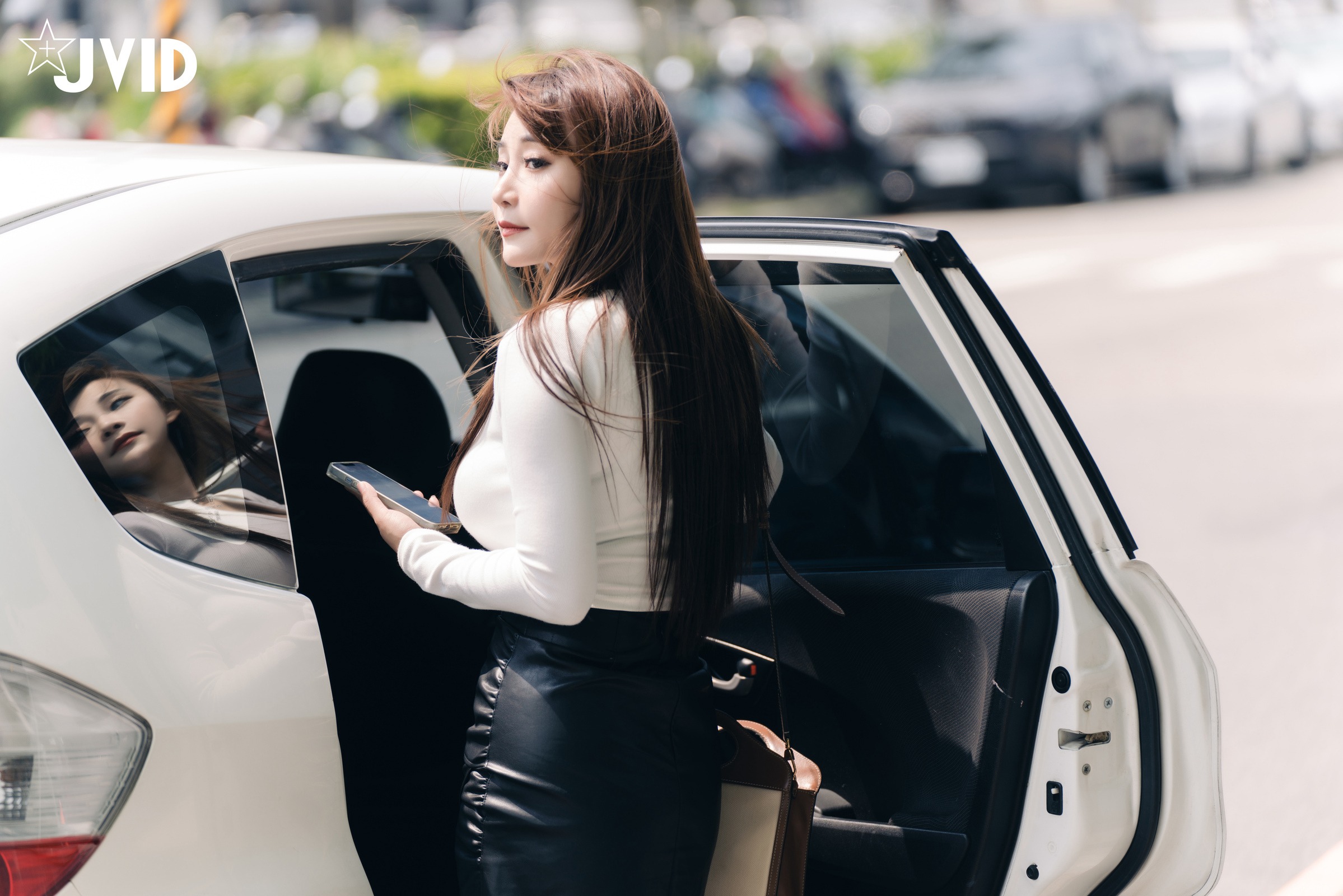 JVID-樂樂---激情車震-160P-07-21