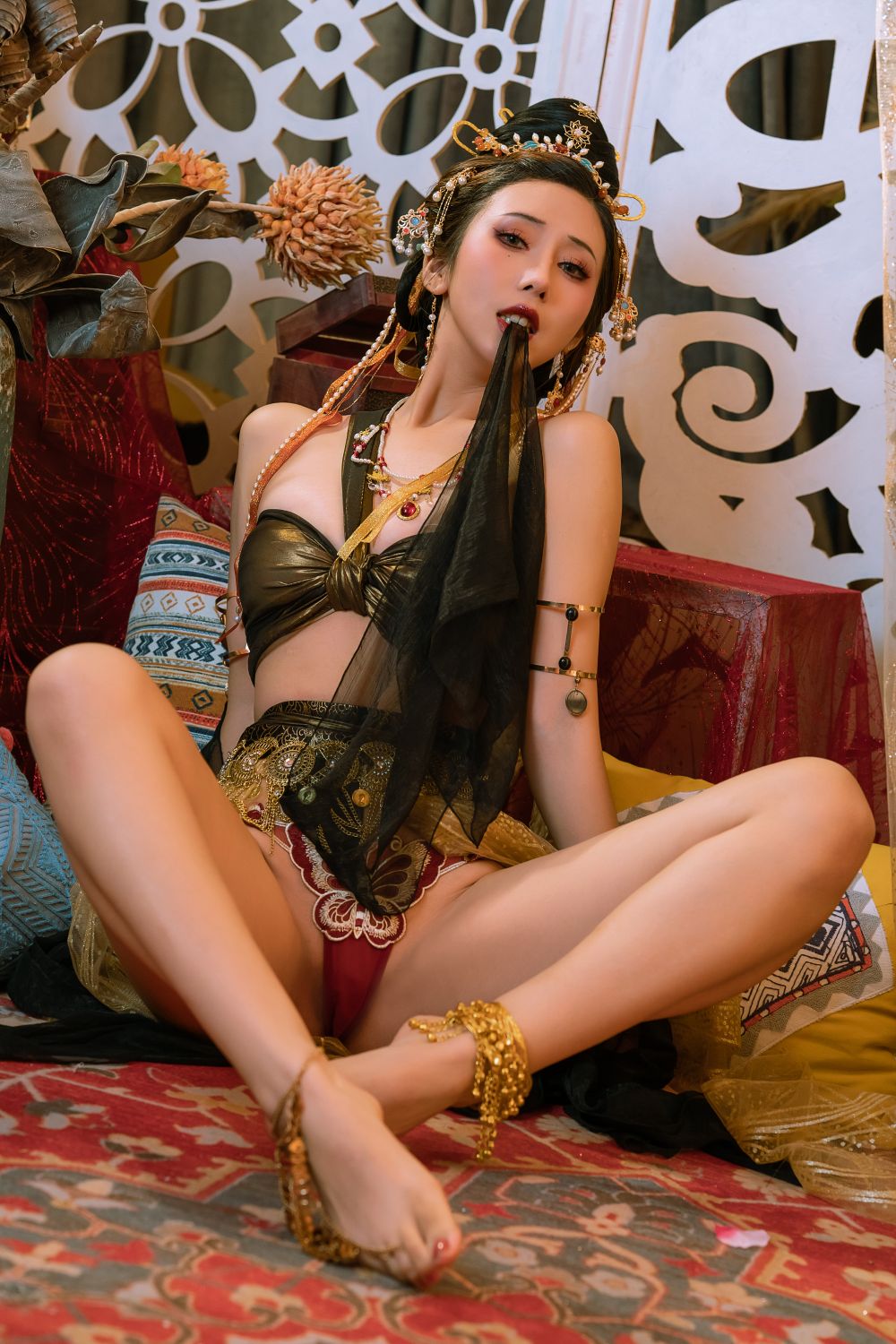 云溪溪-奶桃桃轩萧学姐-朝开1-34P-1V-15GB-04-05