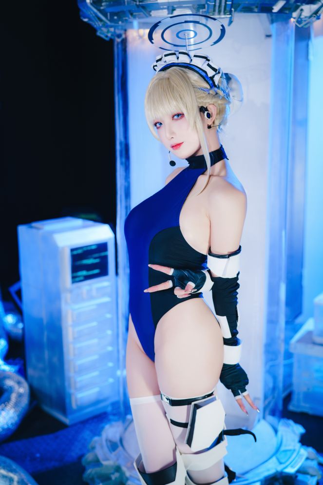 封疆疆v-飞鸟马时竞泳-07-10