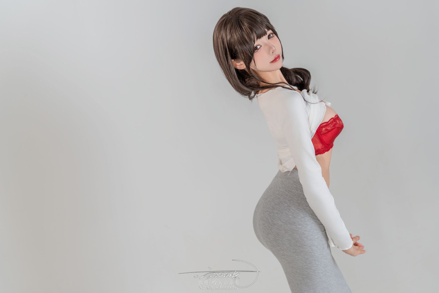 咬人小小兔-黏黏团子兔---6月作品夹心饼干79P1V-Queen-card-80P1V-934MB-07-11