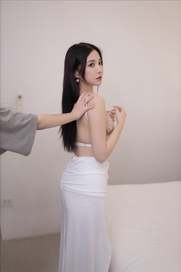 鱼子酱Fish--危险边缘-122P-129-GB-20240814ag-08-14