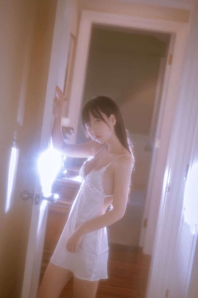 萌芽儿o0-遐-私房-43P-1000MB-03-19