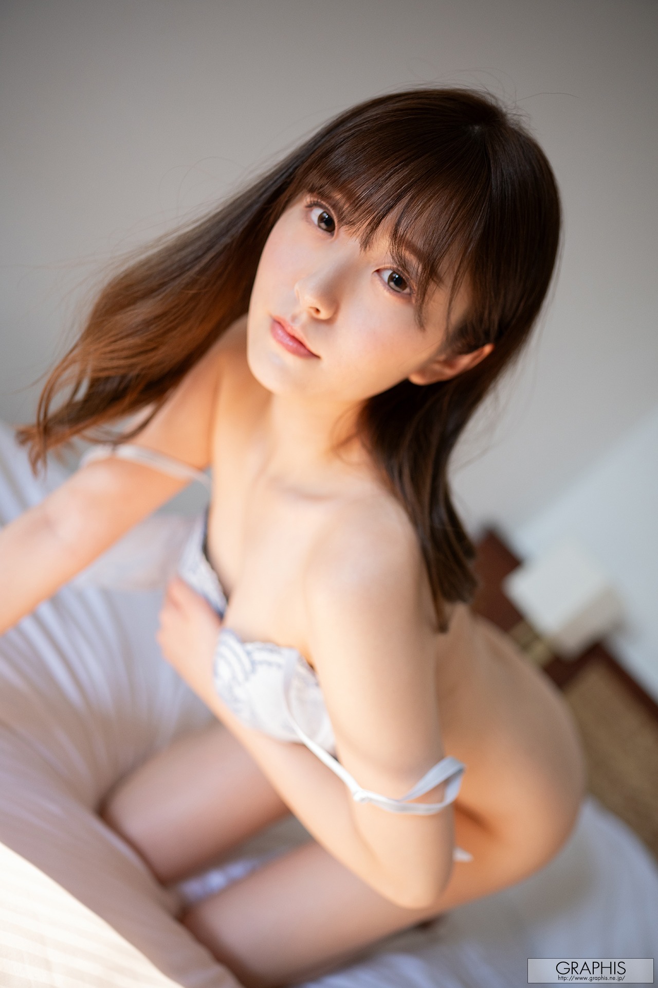 Graphis-Gals--Hikari-Aozora-青空ひかり-Smoothly-141P-08-18