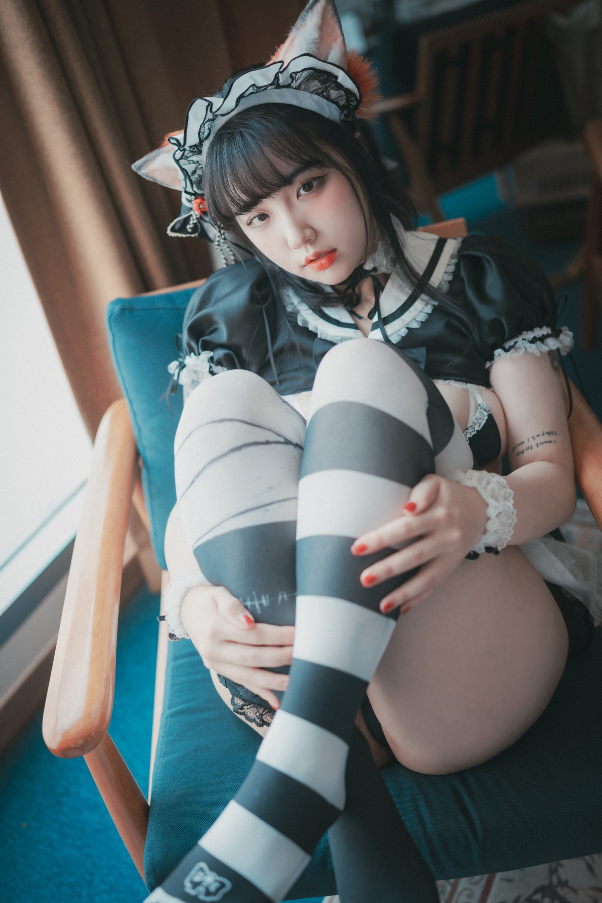 Echi-이치-DJAWA-Maid-Mansion-Nº3-SVer-Set01-04-04