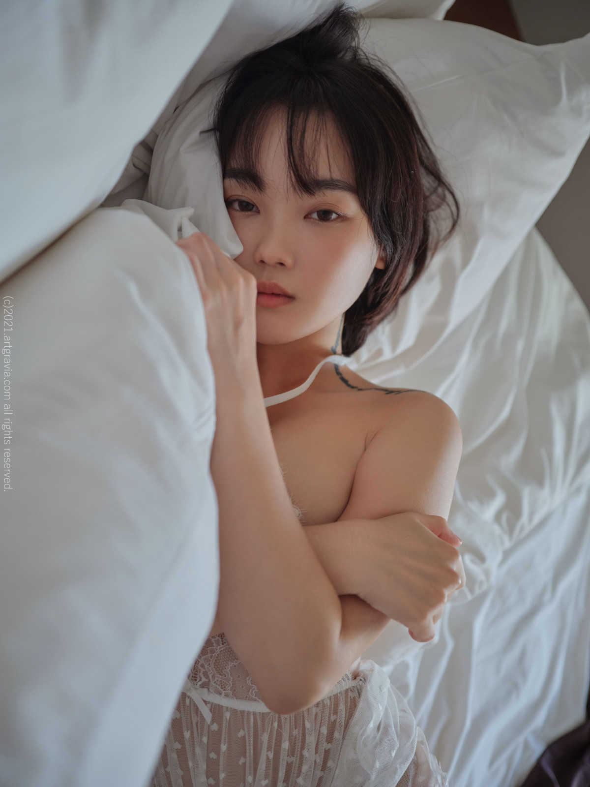 HiA-히아-ArtGravia-Vol342-Photobook-Set01-12-16