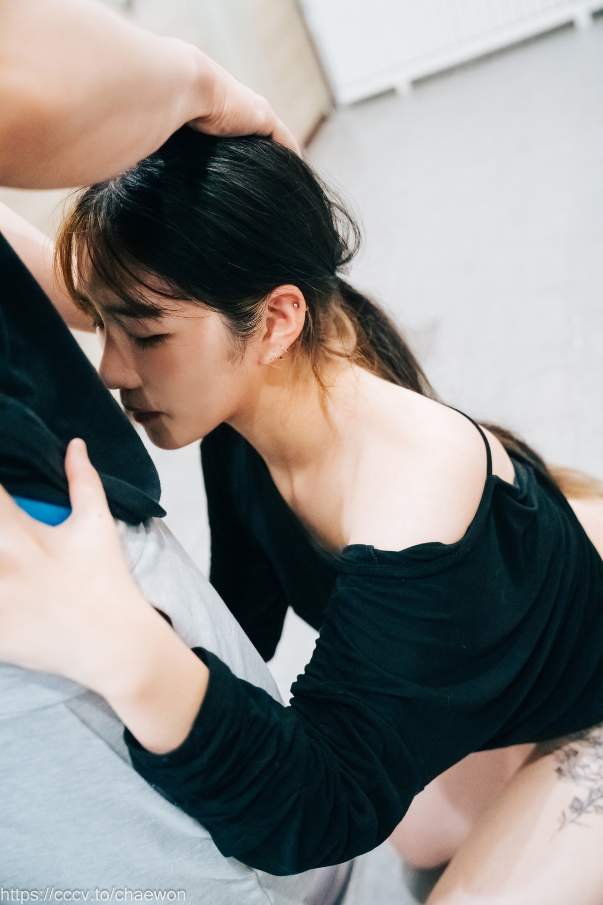 Sonson-손손-Loozy-Public-Toilet-Set02-11-01