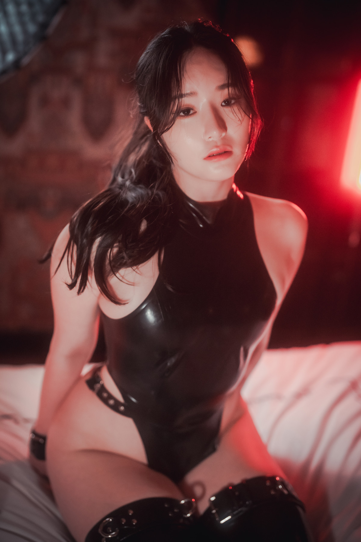 PIA-피아-DJAWA-Cling-to-Latex-Set01-03-27