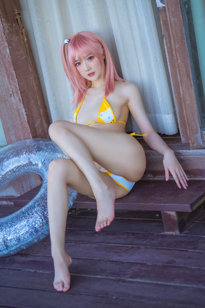 阿包也是兔娘---生或死联动-碧蓝航线-穗香泳装-30P-733MB-02-26