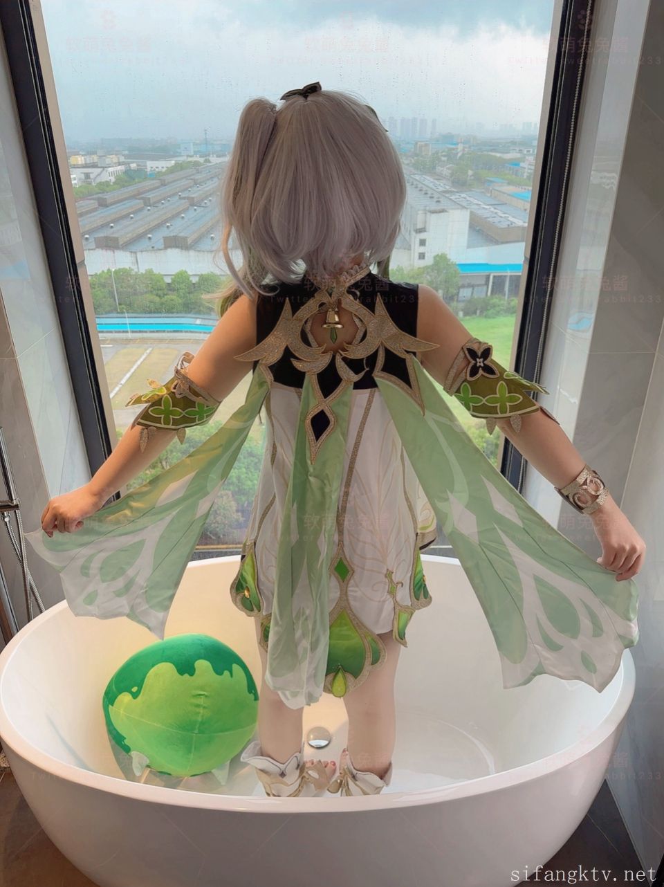 软萌兔兔酱-史莱姆草神-01-28