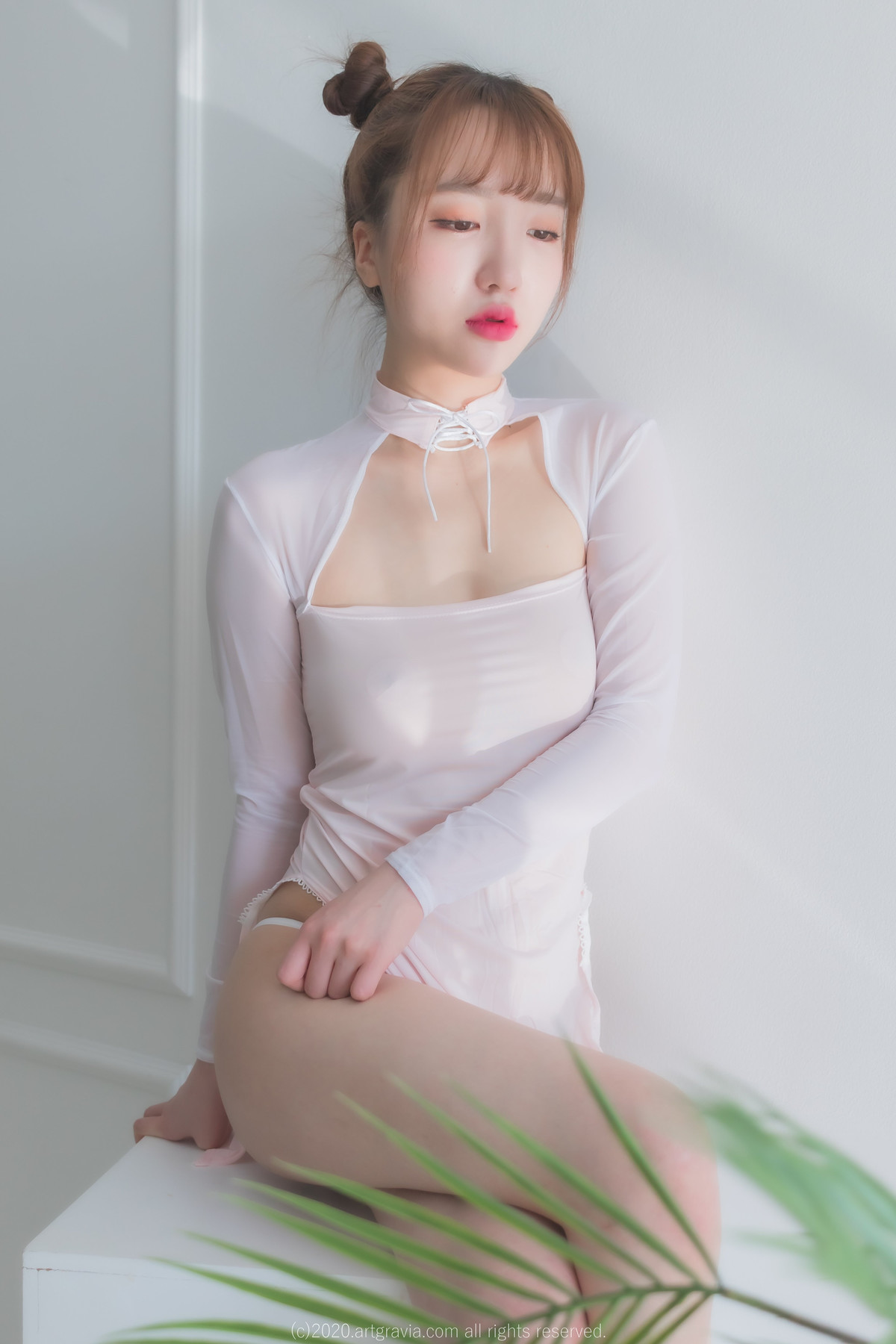Son-Yeeun-손예은-ArtGravia-Vol188-Photobook-Set01-09-29