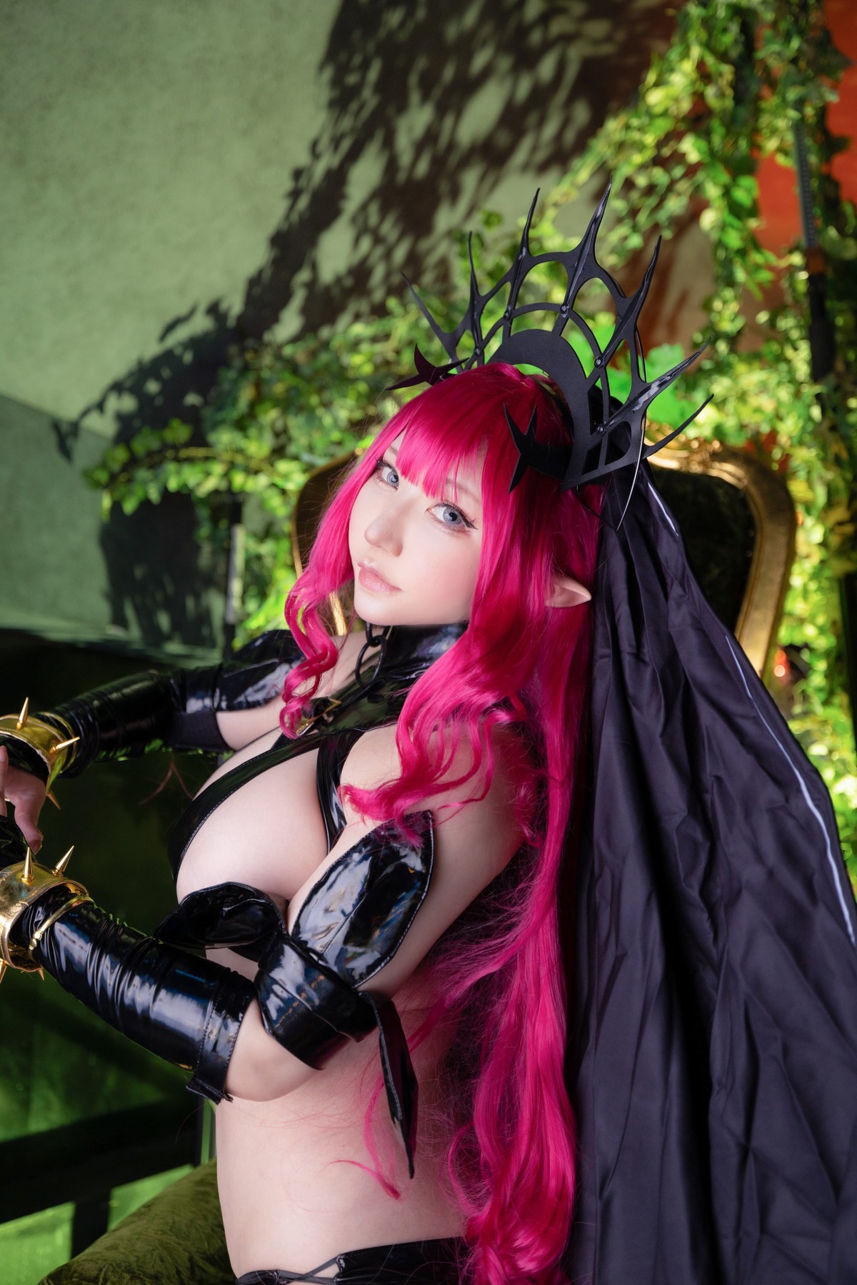 Cosplay-SAKUサク-Morgan-le-Fay-Set05-08-26