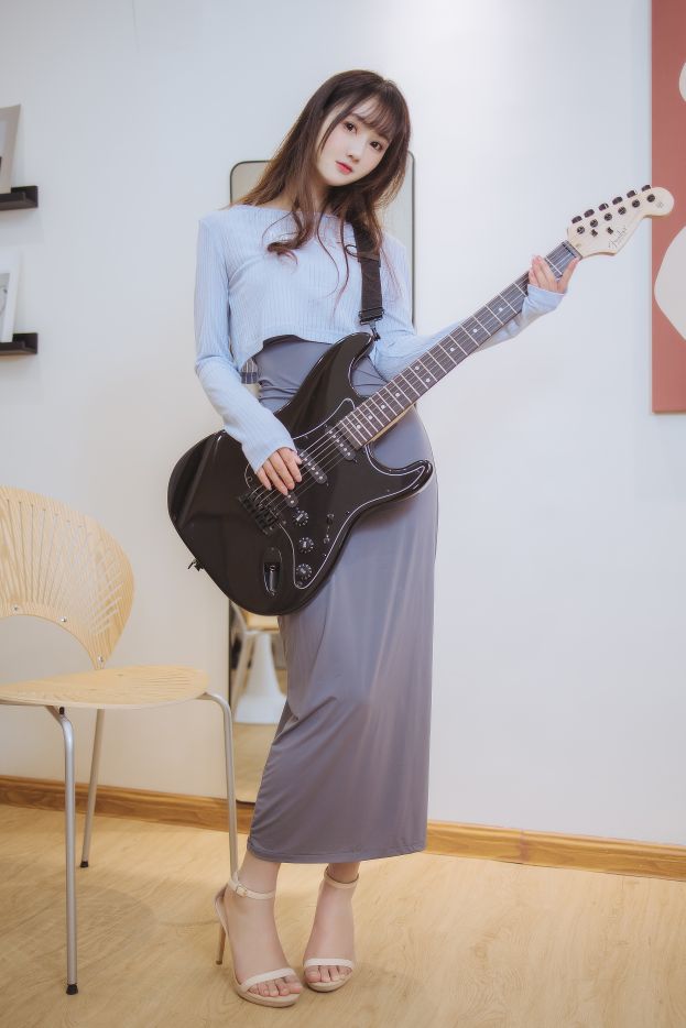 羽生三未---吉他妹妹43P-721MB-04-20