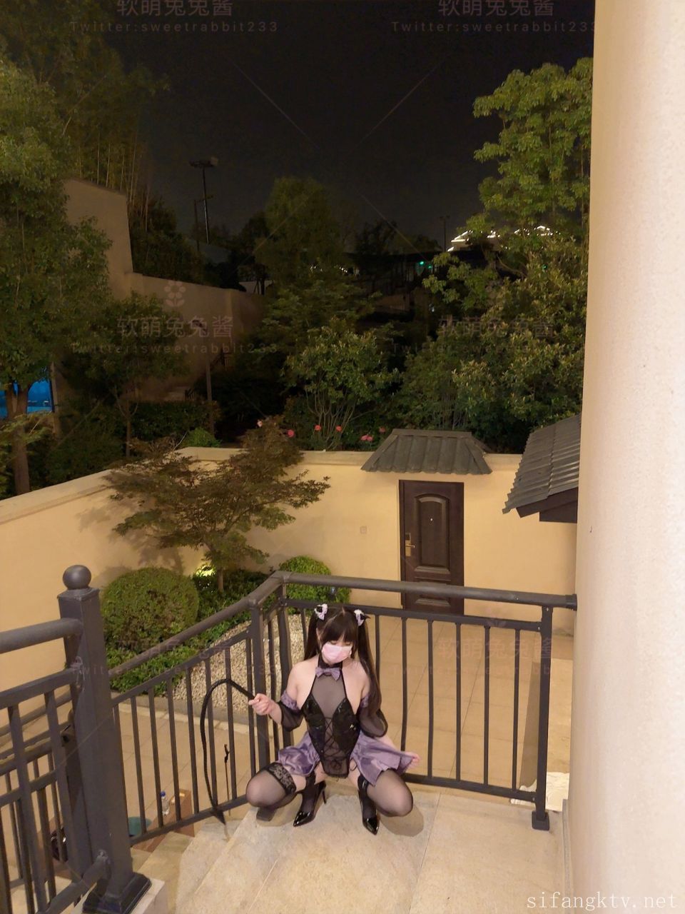 软萌兔兔酱-魅魔的玩具-01-28