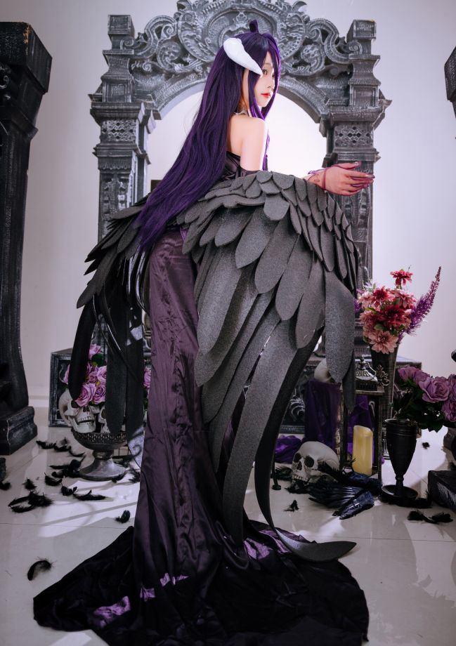 日奈娇---20241月月刊-雅儿贝德礼服-04-11