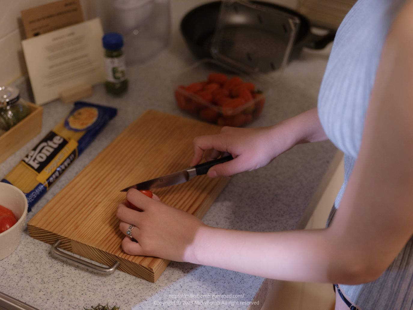 MilkyBomb-Zia-지아---Vol001-Cooking-Part1-02-23