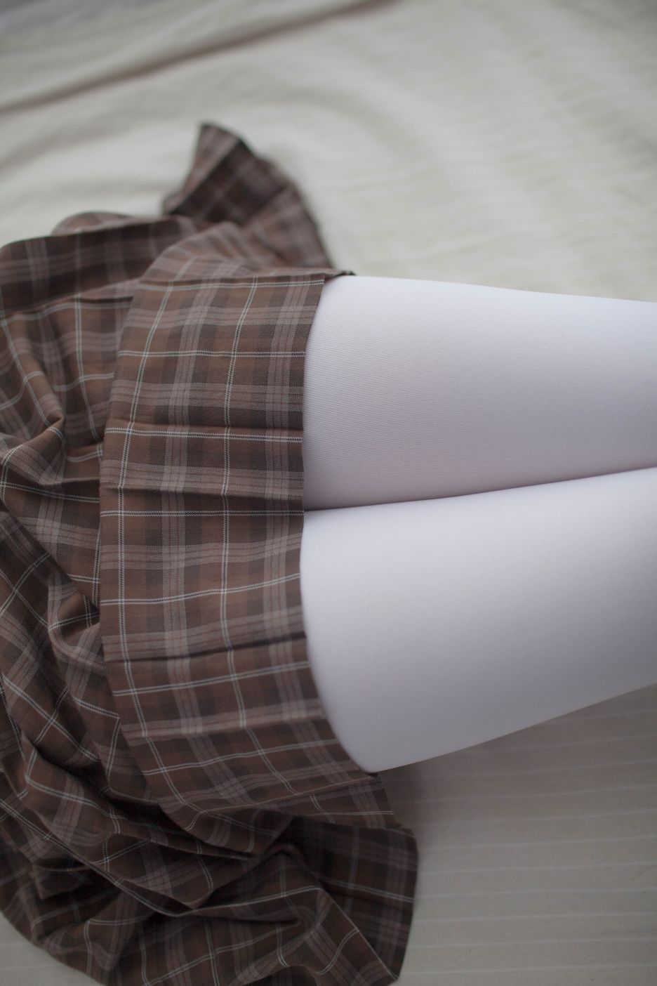少女秩序写真-vol007-白丝棕格裙51P-01-10