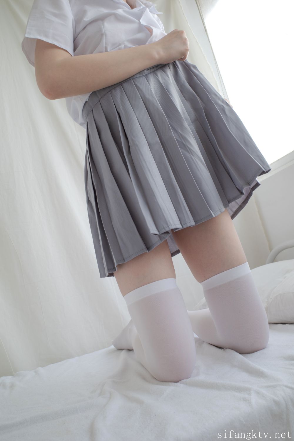 VIP小糕-JK制服香蕉-R18-166P1V-589G-02-13