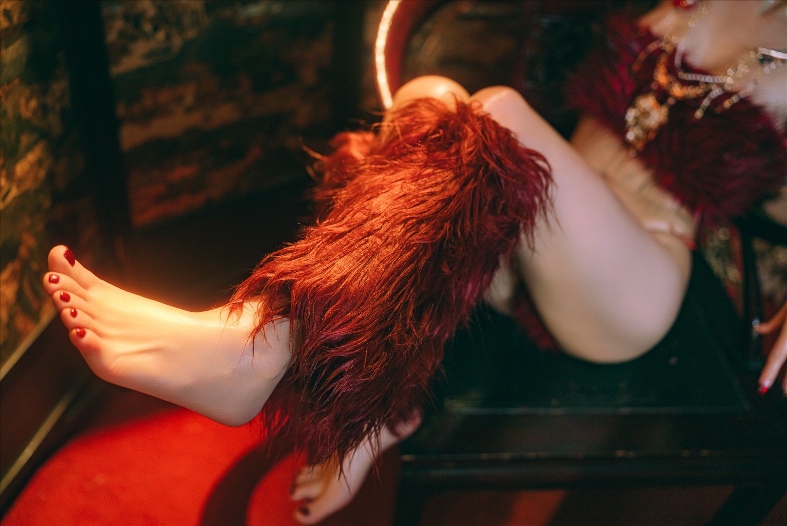 鹿八岁baby---闯进我家的凶凶年兽-120P-120P-78852-MB-20240809h-08-10