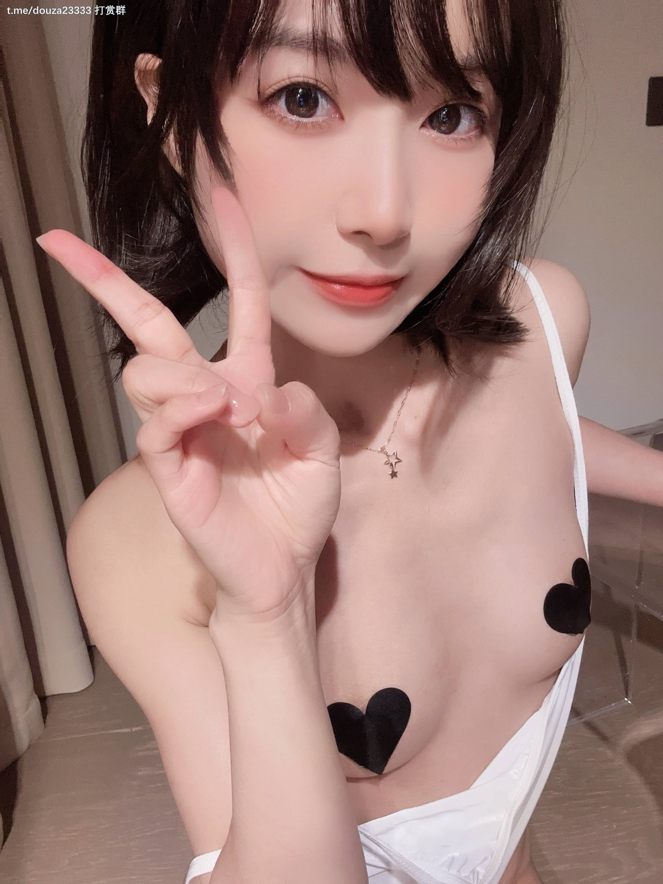 布丁-透明连体衣裸8月9打赏群资源-08-08