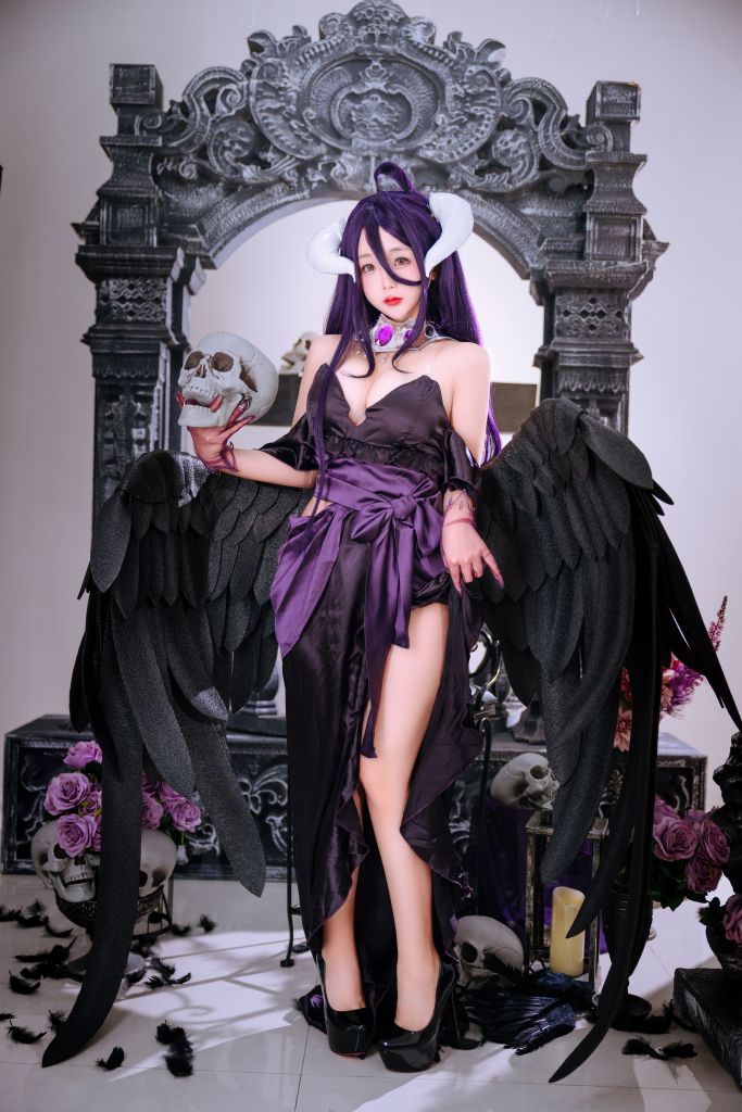 日奈娇---20241月月刊-雅儿贝德礼服-04-11