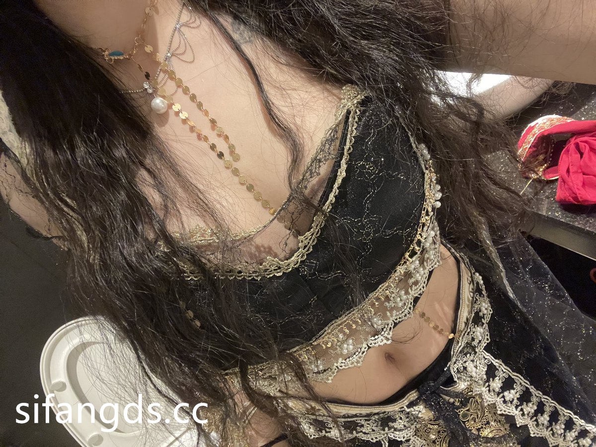 小刘亦菲金钱豹极品母狗草莓老师-08-19