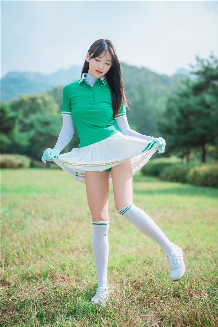DJAWA-Photo---HENDOONG-혠둥이---On-Green-101P118GB-20240814b-08-14