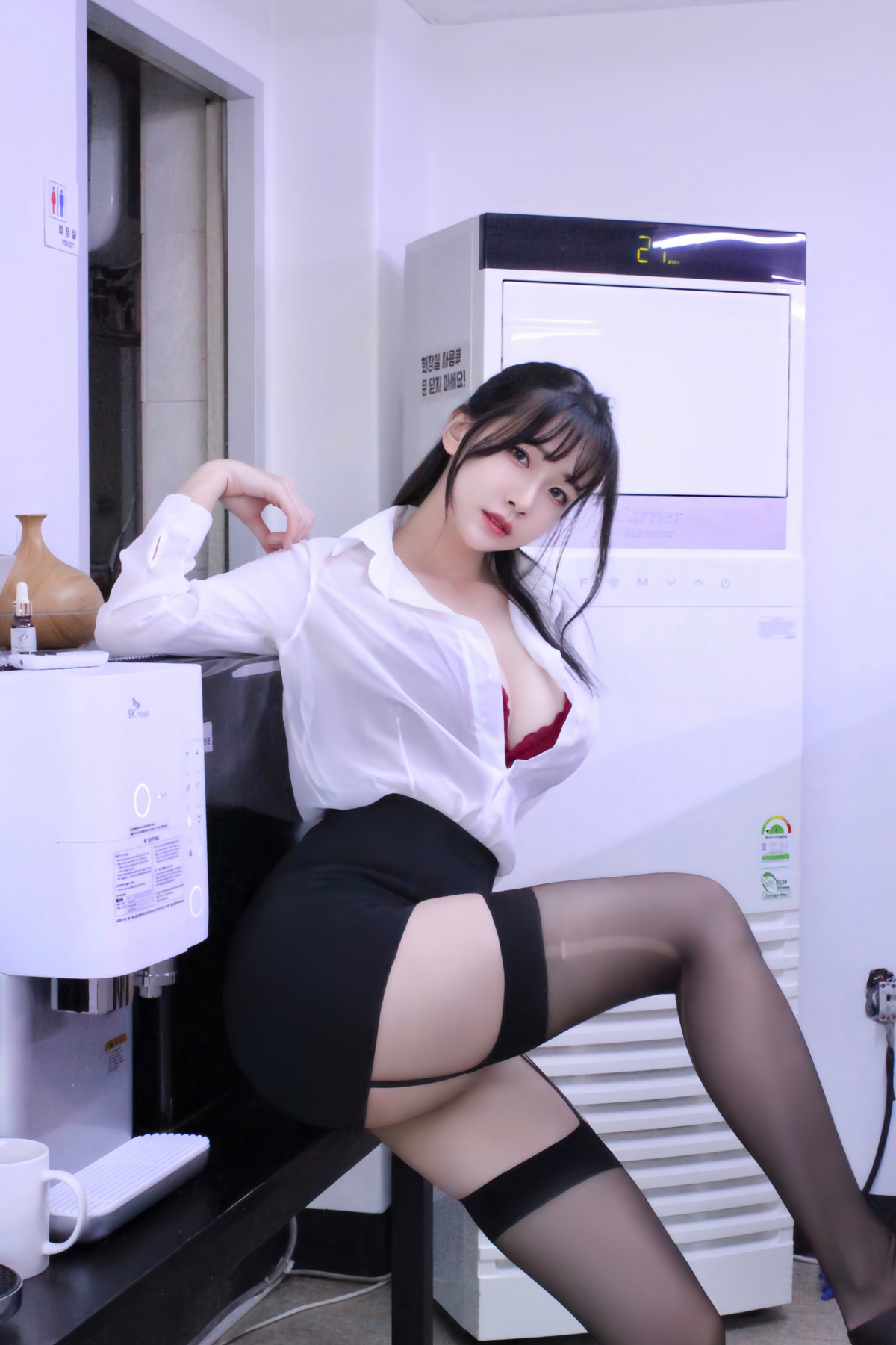 Lee-Ahrin-이아린-LIKEY-Web-Pictorial-Set02-11-13