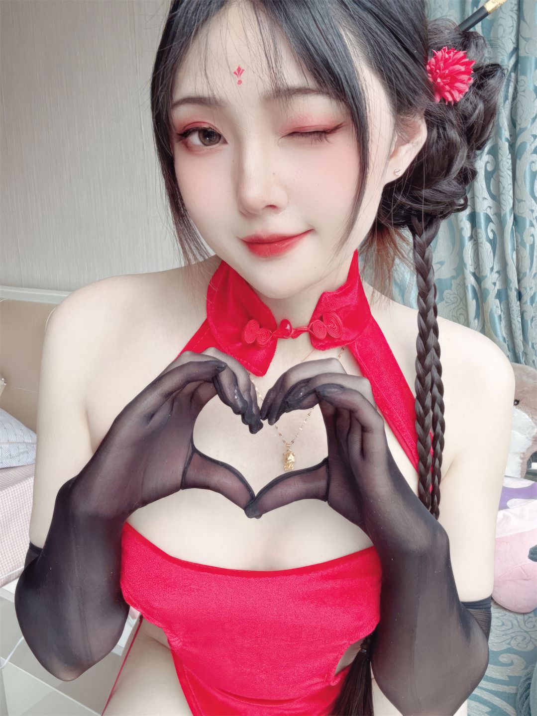 Natsuko夏夏子-龙年新春自拍-45P-154MB-03-14