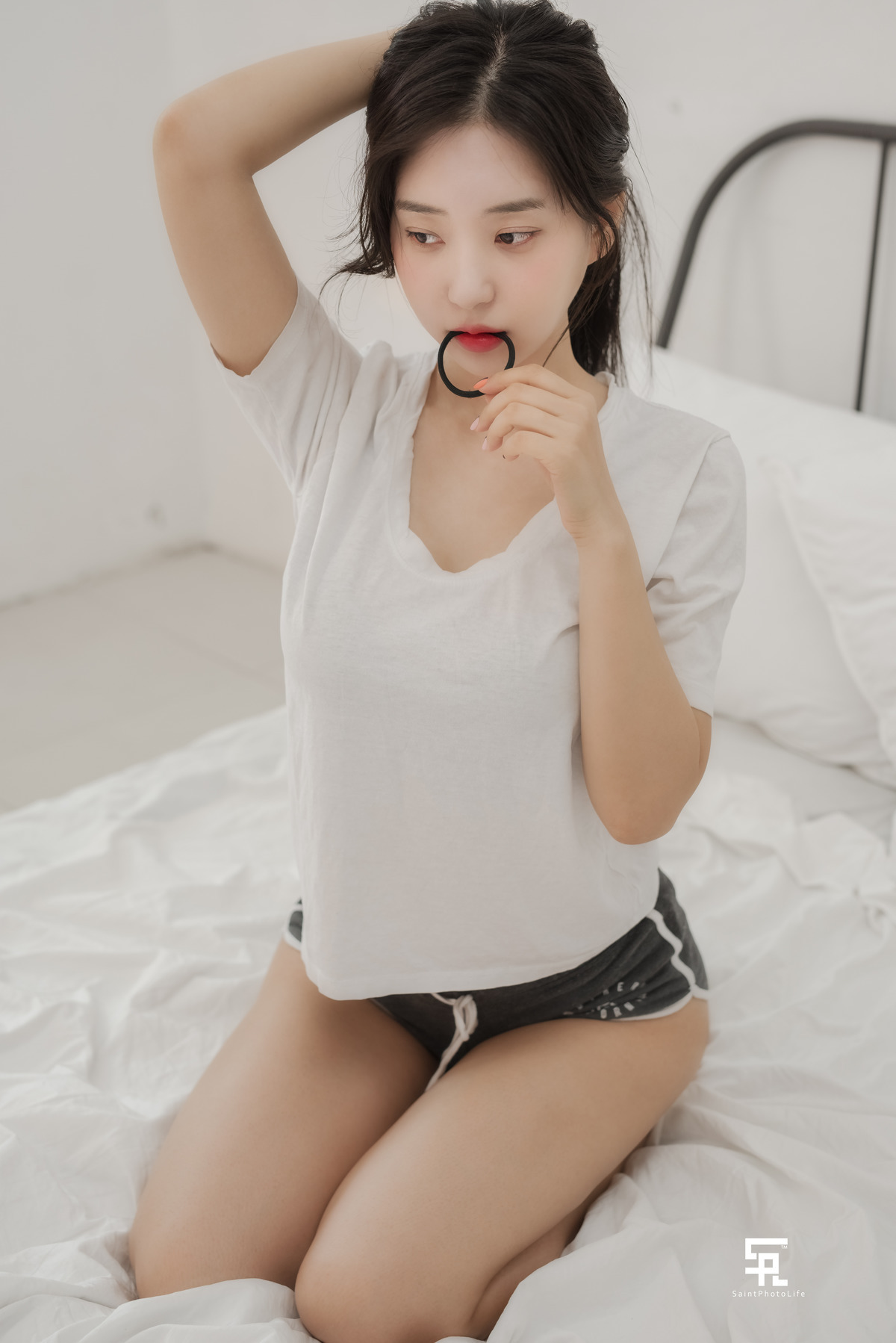Zenny-신재은-SAINT-Photolife-One-Summer-Day-09-22