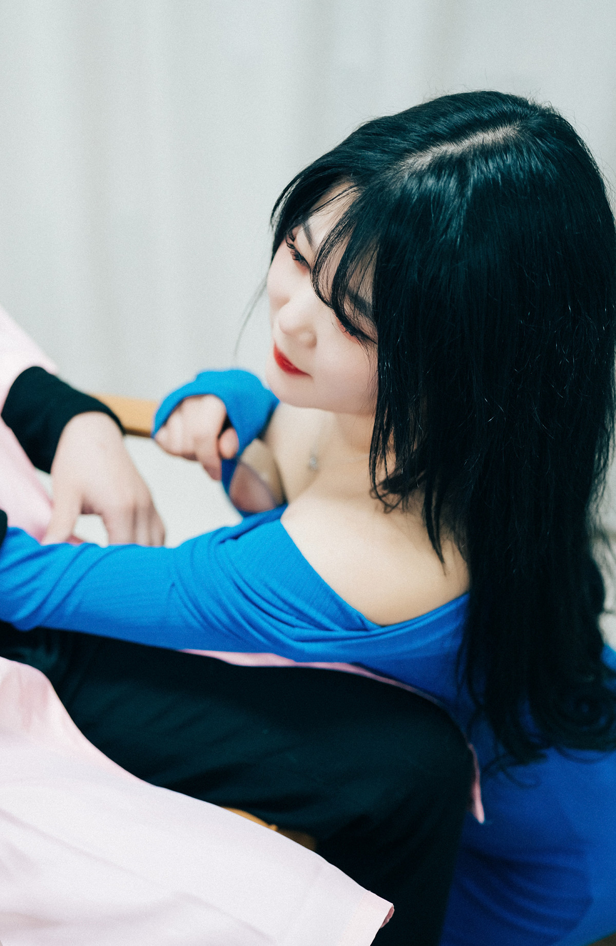 ZIAKwon-권지아-Loozy-8216Adult-Hair-Shop8217-Set02-08-15