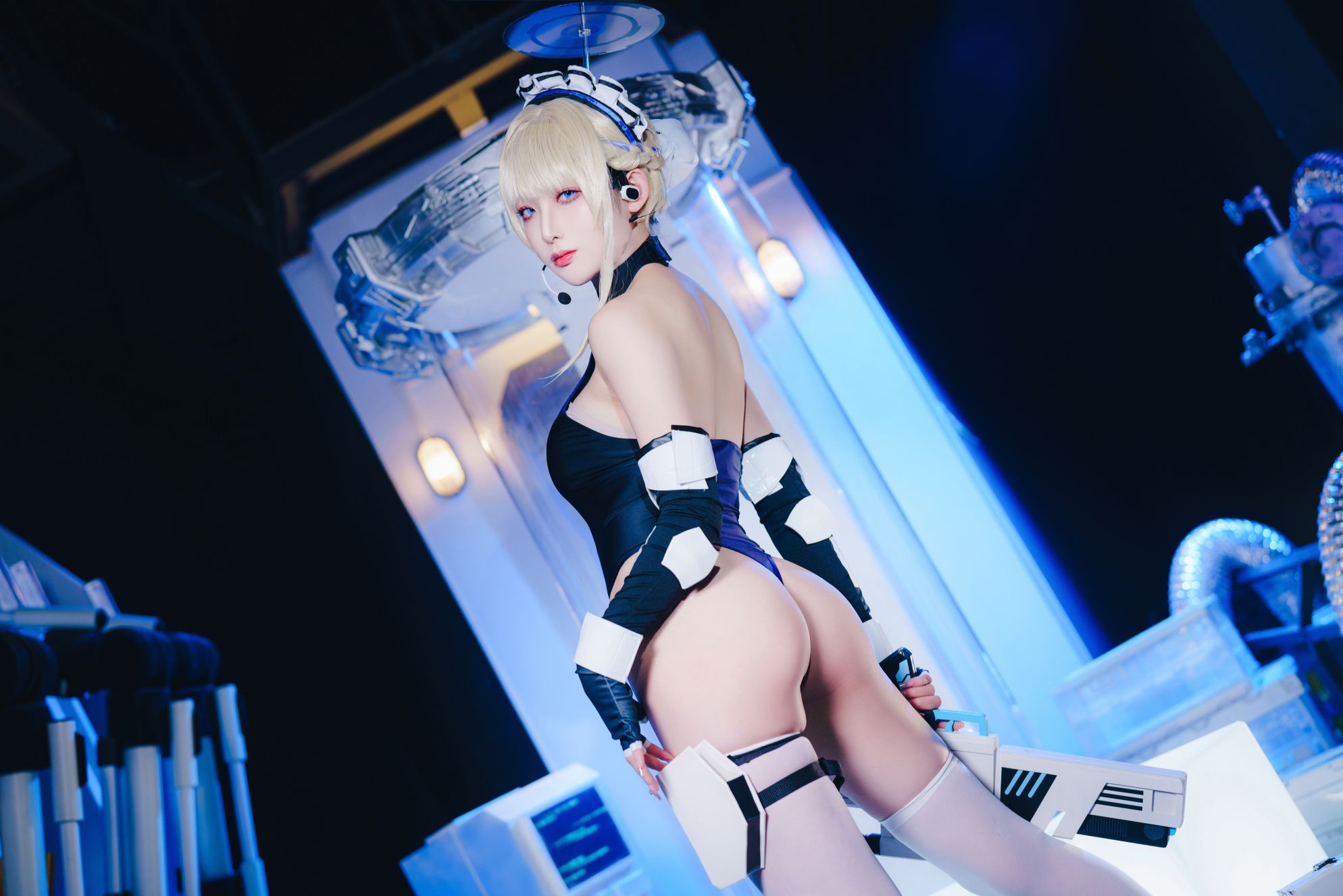 封疆疆v-飞鸟马时竞泳-07-10