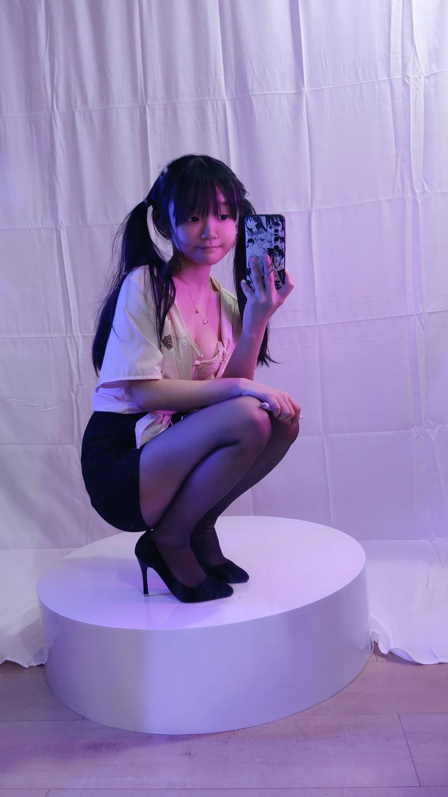 神沢永莉---双马尾黑丝班主任-72P-1V-03-29