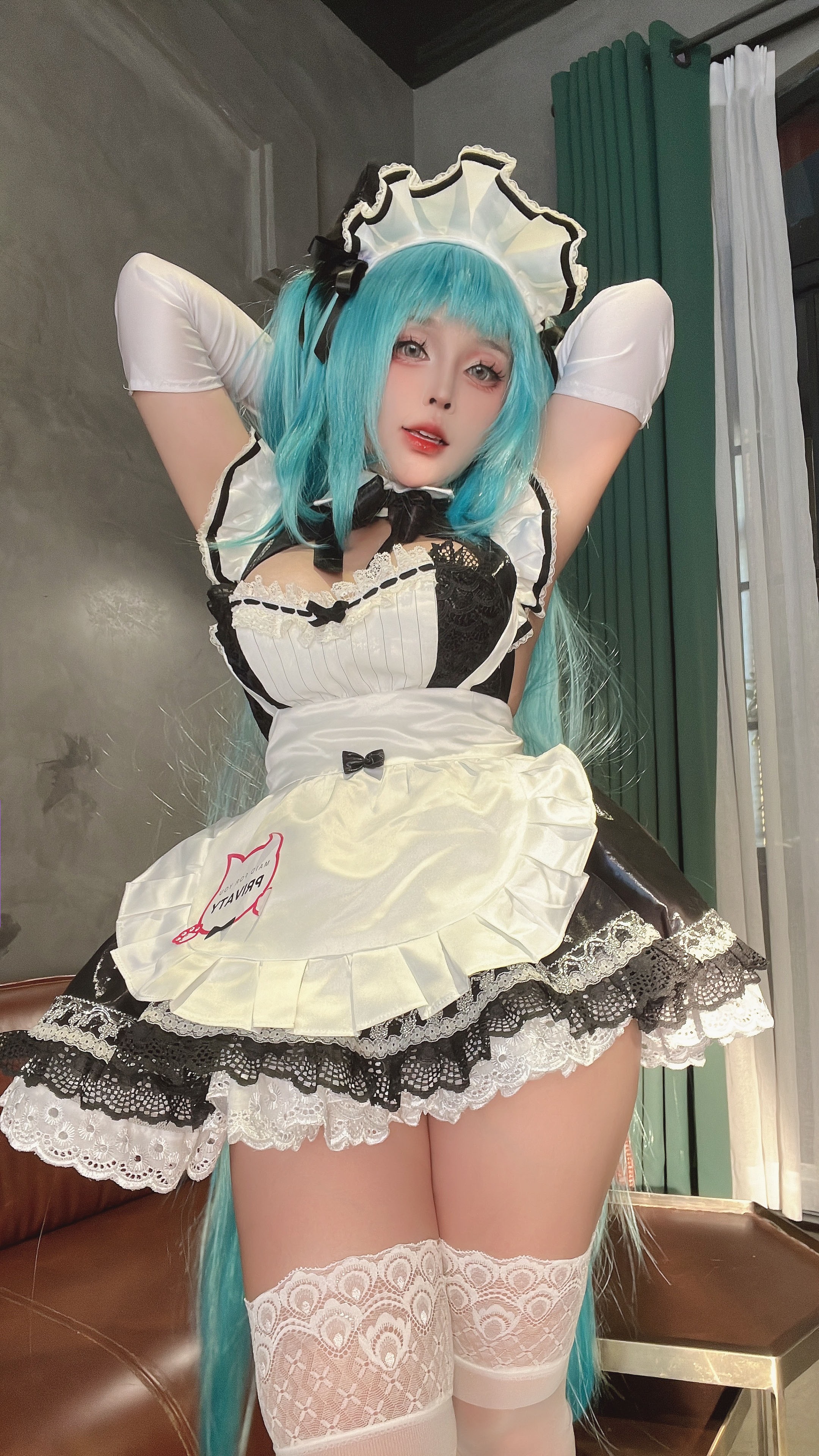 Sayo-Momo-Privaty-Unkind-Maid-NIKKE-08-12