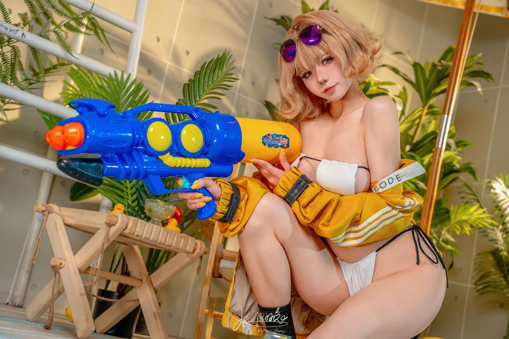 咬人小小兔---8月作品闪耀夏日-阿尼斯-恋爱告急-80P1V-134GB-08-29