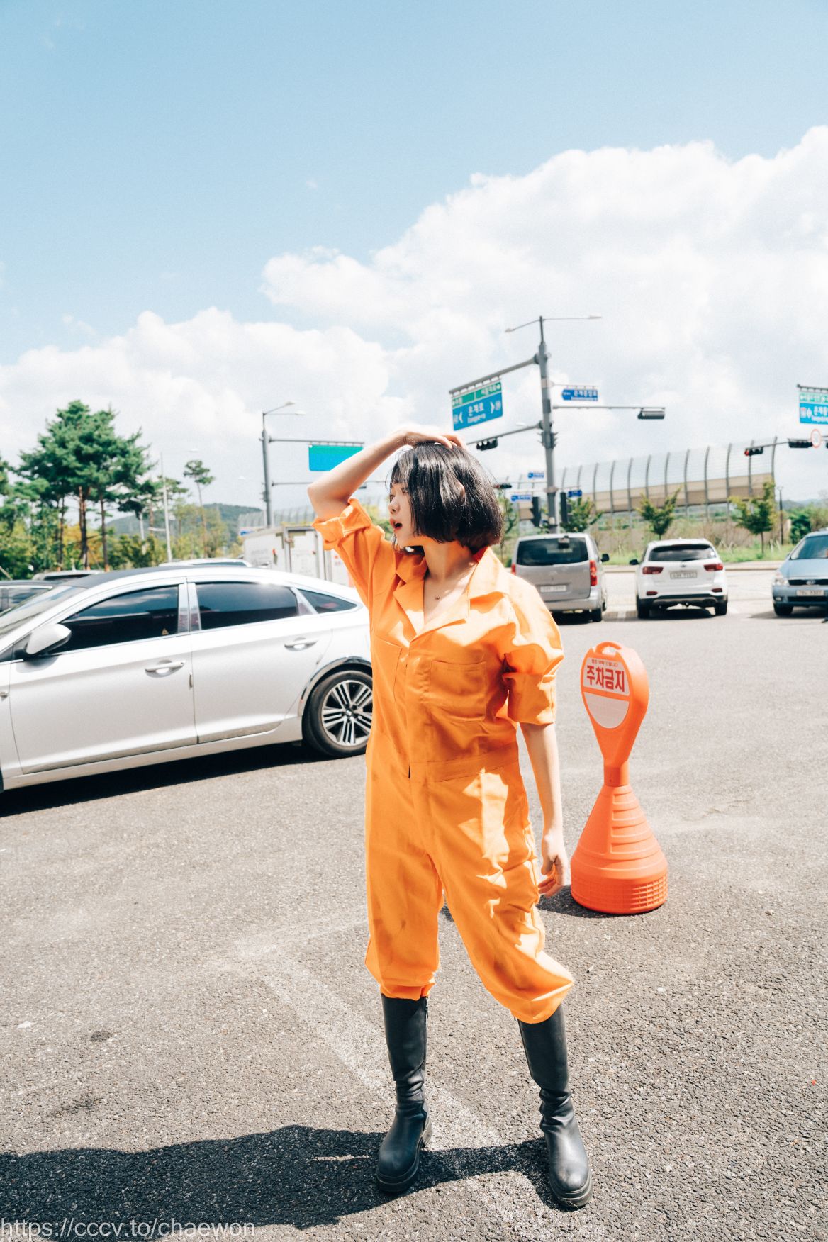 Loozy-Zia-지아---Garage-Girl-02-22