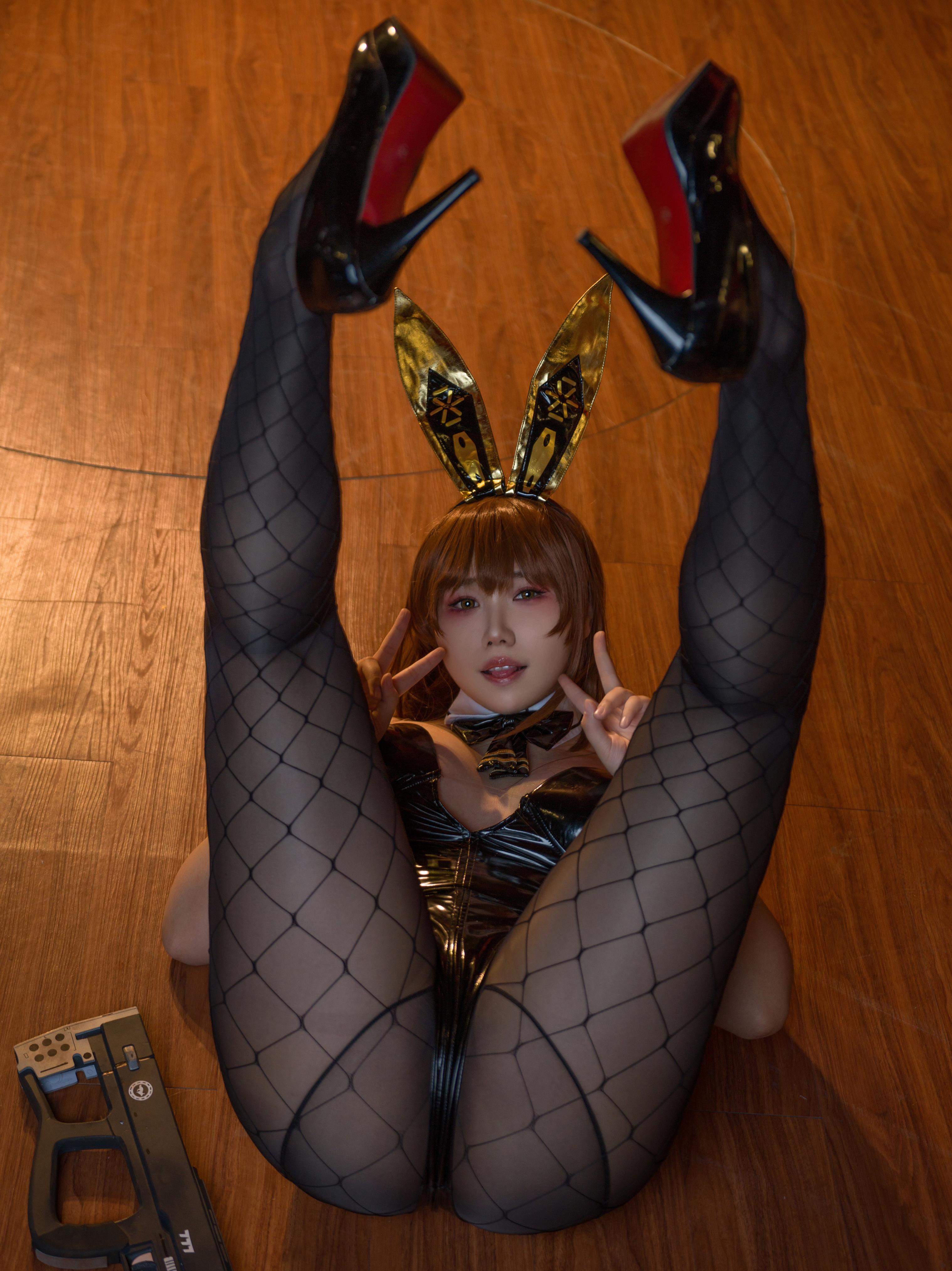 076-麻花酱---黑兔-29P1V-326MB-09-04