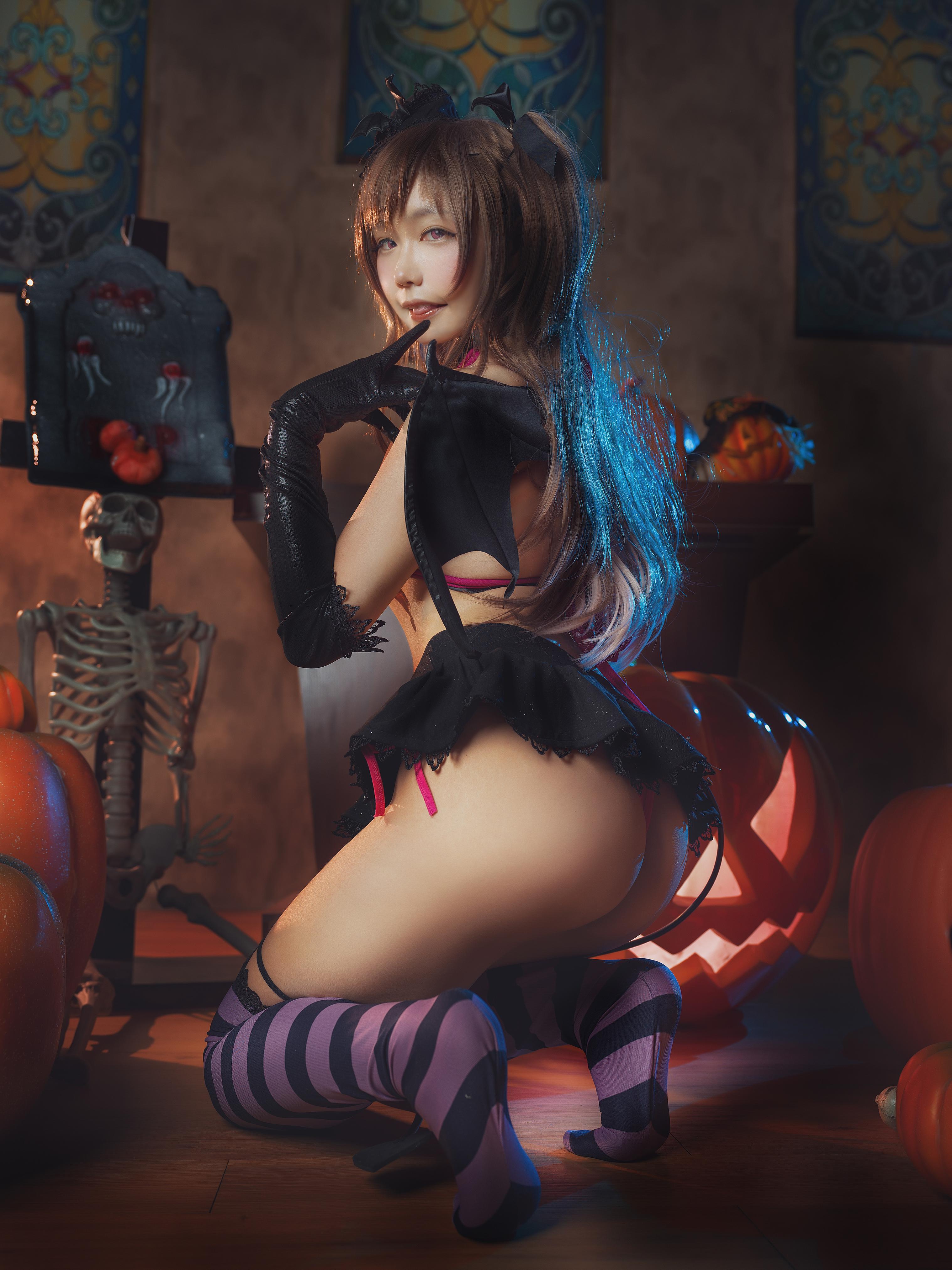 030-麻花酱---小恶魔莉莉丝-20P-148MB-08-31