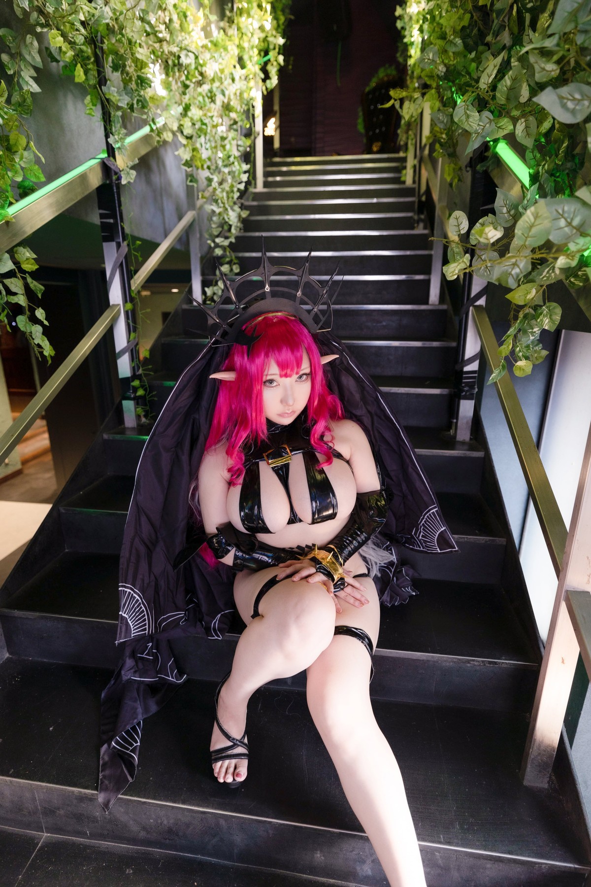 Cosplay-SAKUサク-Morgan-le-Fay-Set05-08-26