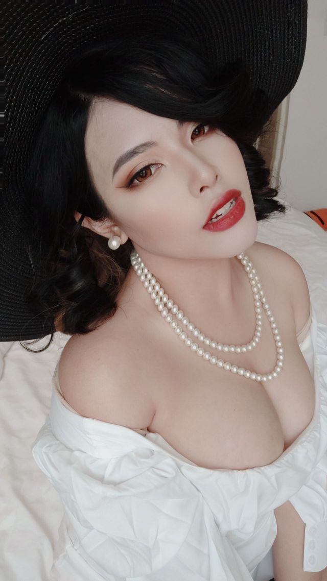 Neppuネップ-Lady-Dimitrescu-38P922MB-12-22