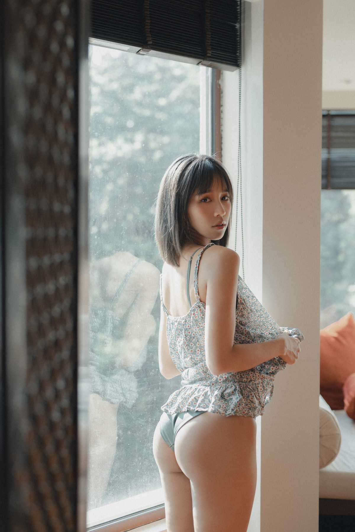 Tracia-DCP-snaps-Vol03-Photobook-Set01-10-18