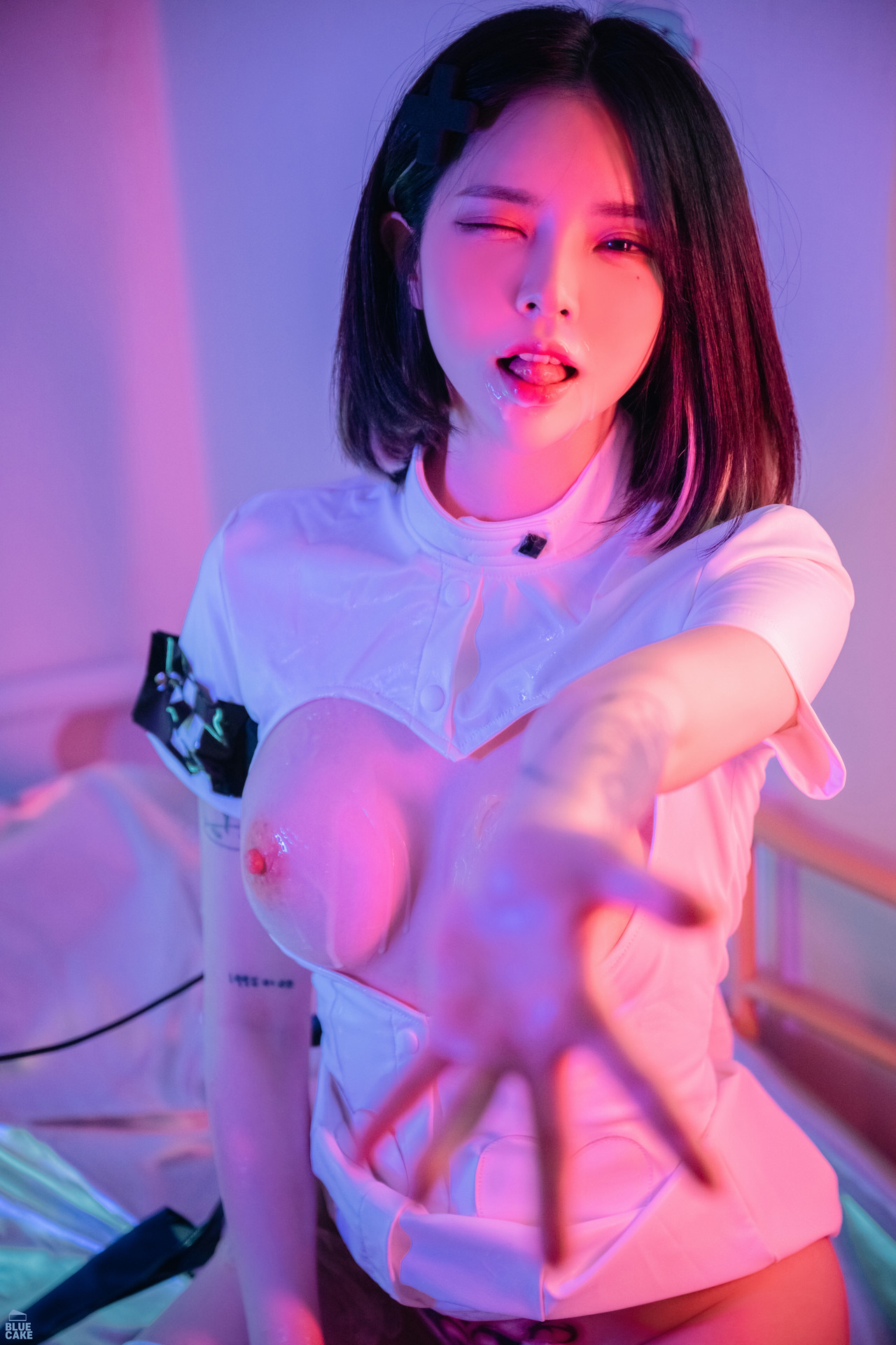 Yuka-유카-BLUECAKE-BAD-DOCTOR-Succubus-REDVer-Set02-02-25