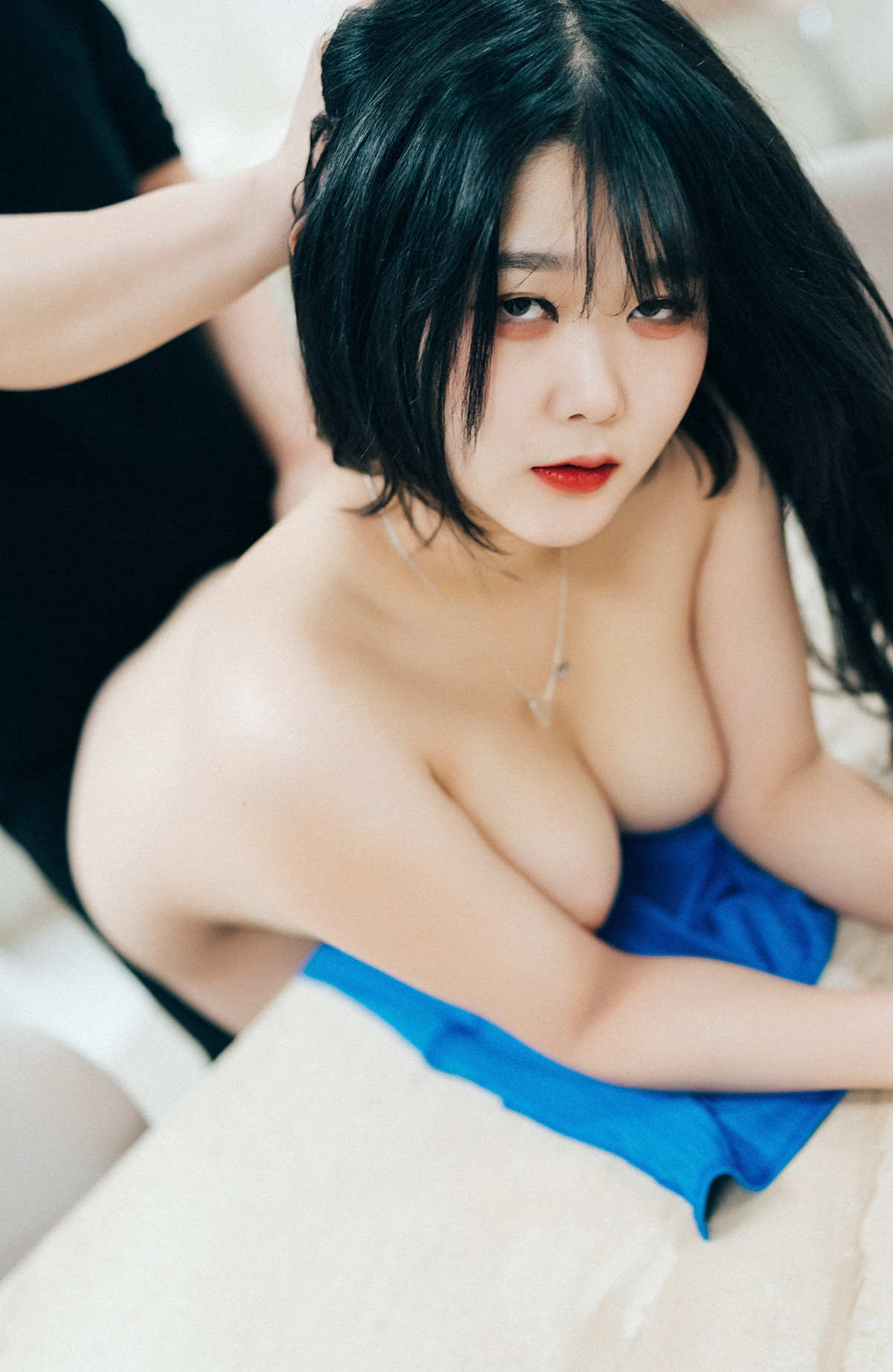 ZIAKwon-권지아-Loozy-8216Adult-Hair-Shop8217-Set03-08-17