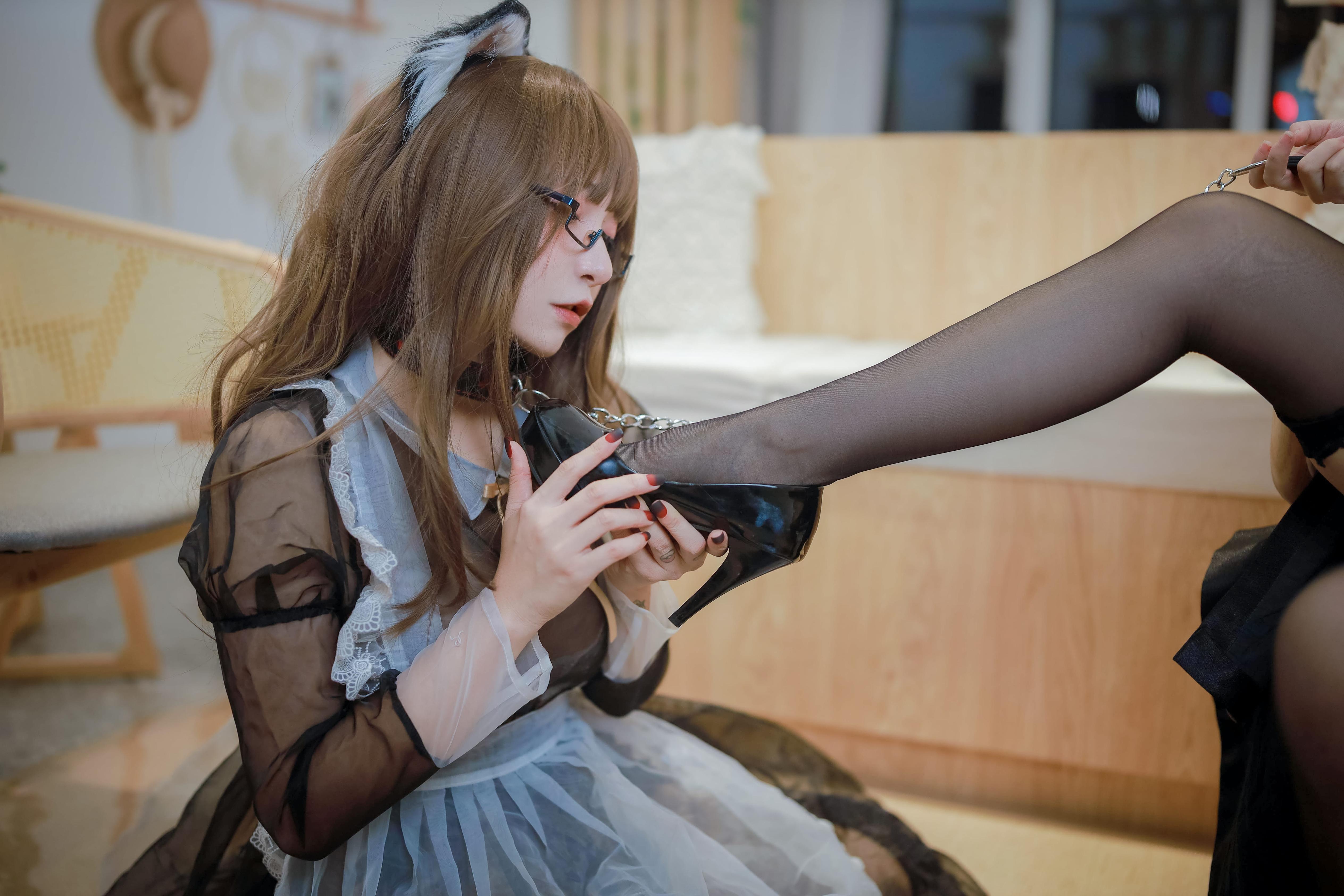 NO001-是三不是世w-奴仆-39P-289MB-09-06