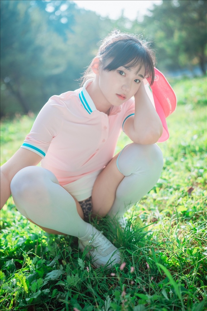 DJAWA-Photo---HENDOONG-혠둥이---On-Green-101P118GB-20240814b-08-14