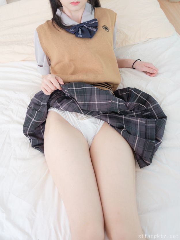 VIP奶糖-制服-R18-99P1V-154G-01-14