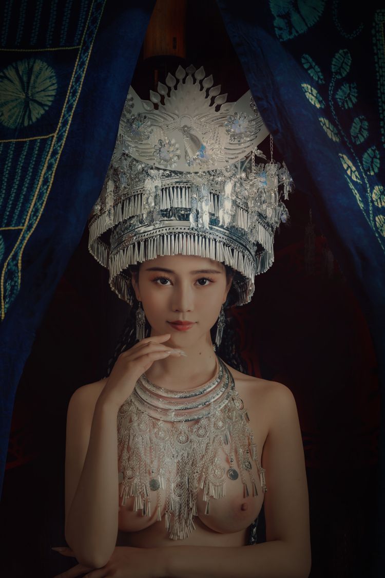 年年---苗疆少女50P-333M-01-24